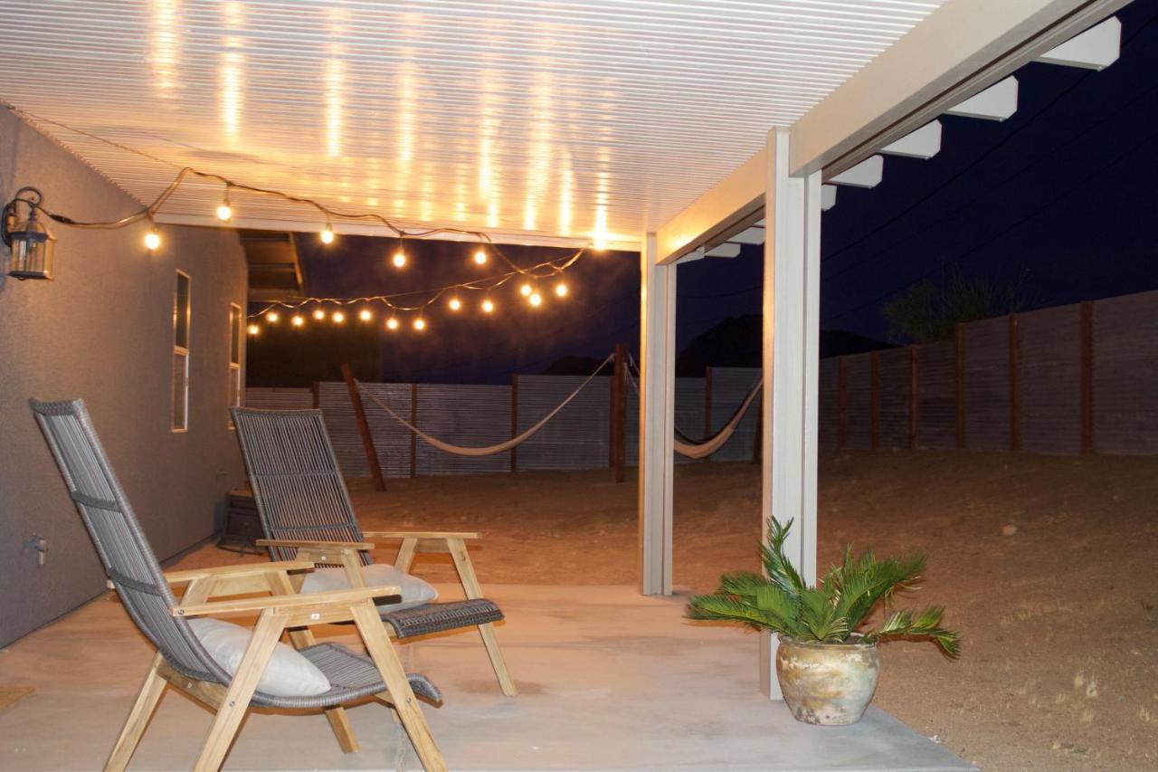 Eclectic Joshua Tree Villa ภายนอก รูปภาพ